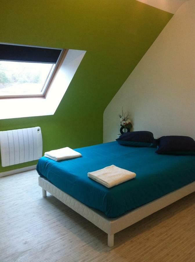 2 chambres doubles, 1chambre 4 lits simples, Salle de bains avec balnéo thérapie Plaine-Haute Extérieur photo